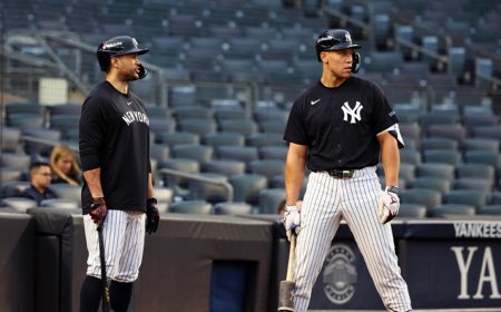 Red Sox, Yankees Unveil Rosters For 2026 MLB Wild Card Series