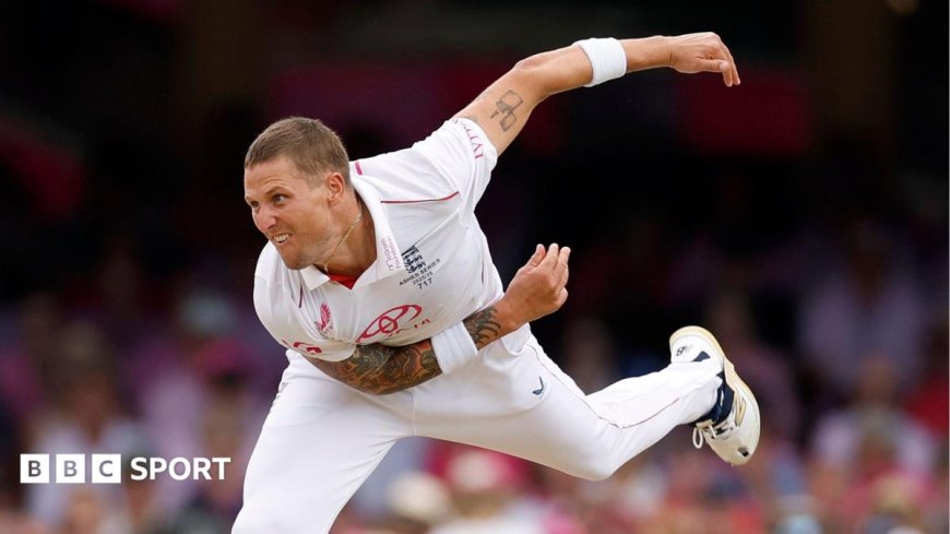 Carse left out of England squad for third Pakistan Test