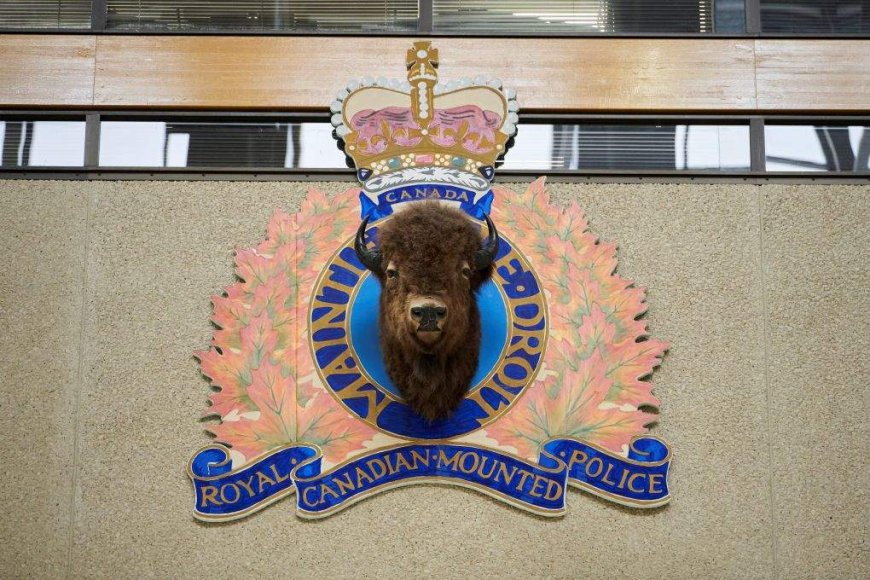 Workers find historic human remains in Manitoban RM: RCMP