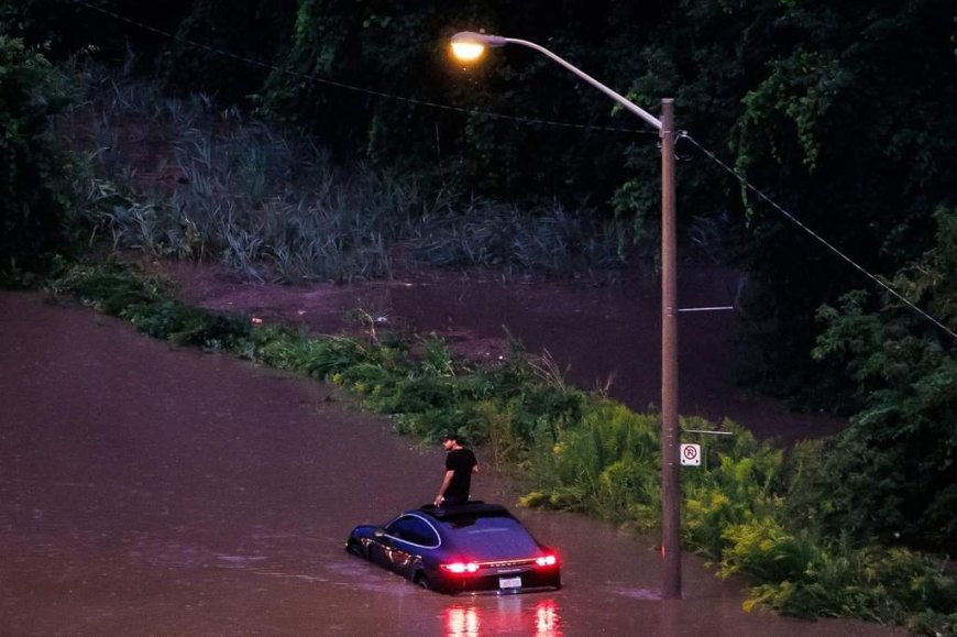 Widespread power outages remain after damaging storms slam southern Ontario
