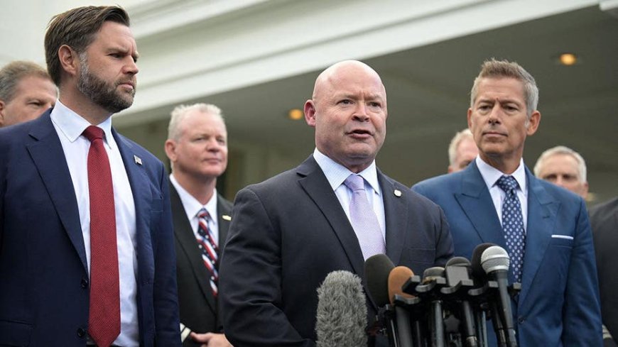 Powerful union leader backs Republican in key Senate showdown