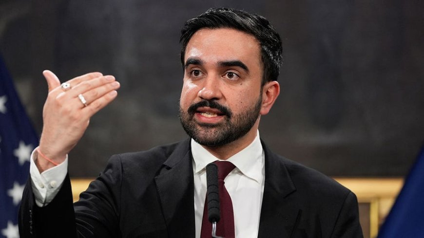 Mamdani gives influencers special access as Signal use raises records-law questions
