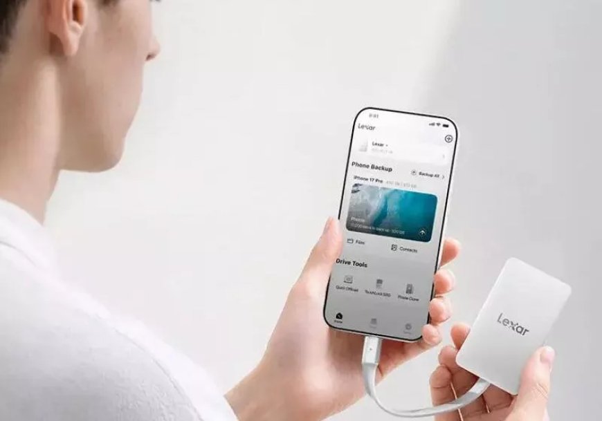 Lexar Muse claims world's thinnest portable SSD at 3.8mm, it can't fit a USB-C port