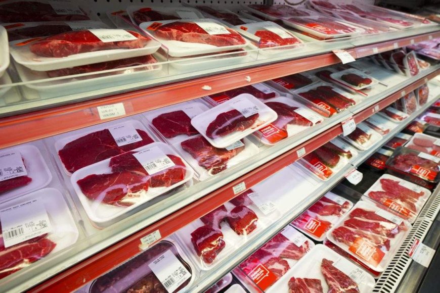 Trump to sign order making it easier for U.S. ranchers to sell, process own beef