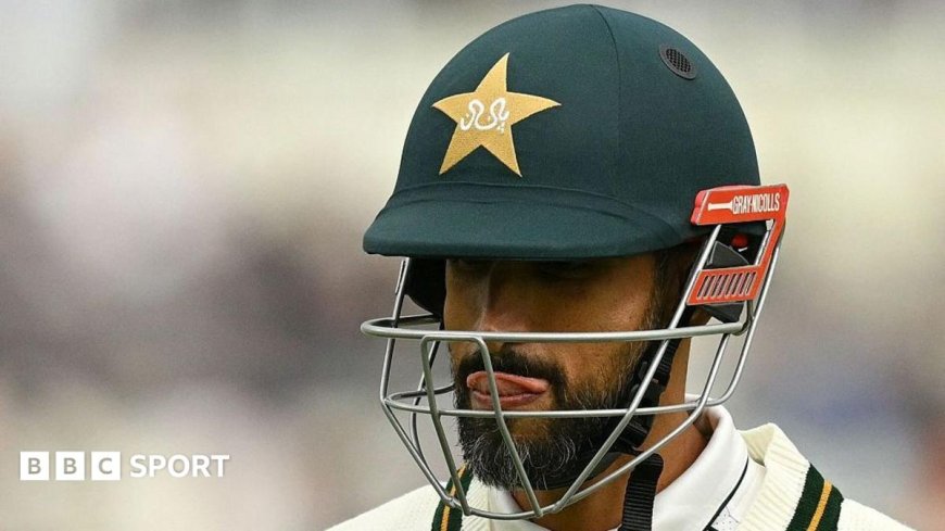 'Embarrassing' Pakistan break record in innings to forget