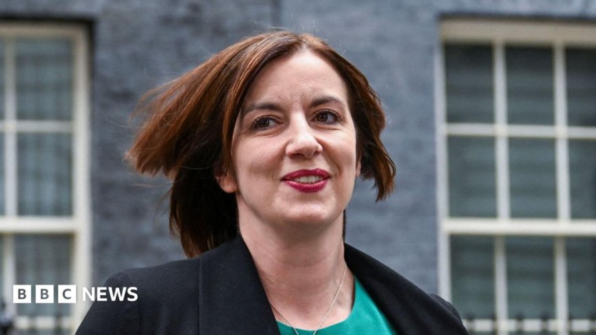 Phillipson sets up 'class unit' as social mobility advisers ditched