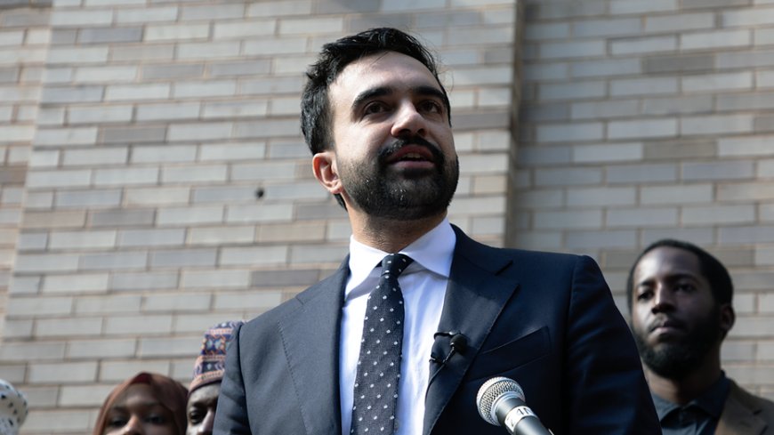 Mamdani, touting RI socialist’s victory, answers question of ‘What is the Democratic Party?’