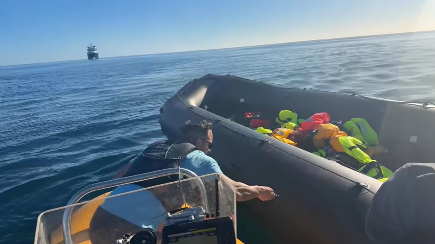 Anti-migrant protester Danny Tommo arrested after boat damaged in Channel