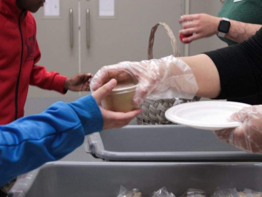 New Meals on Wheels program helps feed Edmonton students