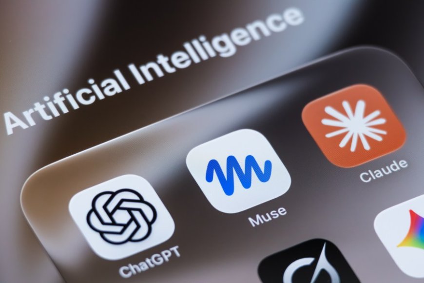Live: White House unveils AI-powered site to find federal services