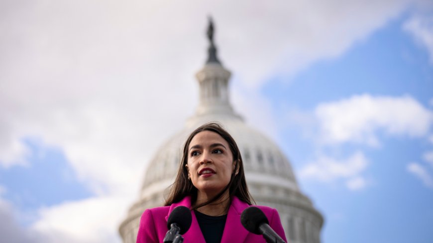 Democrats split on AOC as some battleground candidates distance themselves from 'Squad' lawmaker