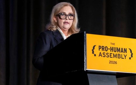 MAGA mom issues dire warning on tech guardrails as Trump puts pedal to the metal on race with China