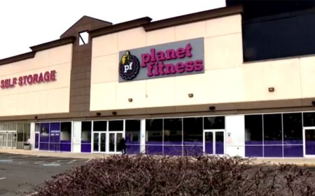 Convicted child predator allegedly attacks two women inside Planet Fitness women's locker room