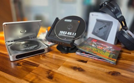 CD players are back, and offering up modern, interesting features