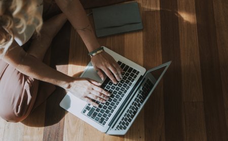 5 UGREEN Accessories That Can Level Up Your MacBook