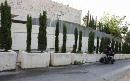 British consulate in Jerusalem to become 'UK Mission' after Israel announces closure of facility