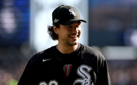 White Sox anger fans with lame first pitch pick for ALDS Game 3 after writers tease huge name