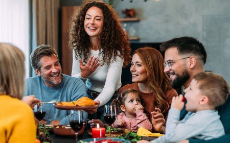 Celebrity chef says military lesson is key to keeping families together