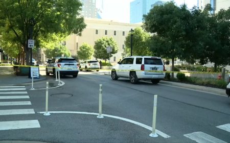 Armed man shot dead after attempted attack inside Nashville federal courthouse, police say