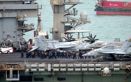 USS Abraham Lincoln returns to US after record deployment