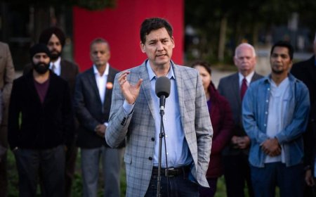 B.C. leaders on the campaign trail talk health care and supporting seniors