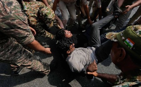 Founder of India's 'Cockroach' movement among scores detained ahead of mass protest
