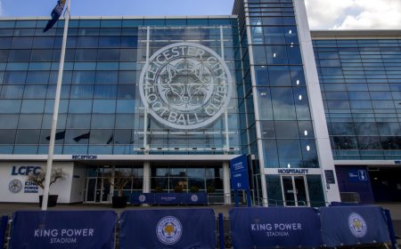 Struggling Leicester City owners seek takeover bids this week