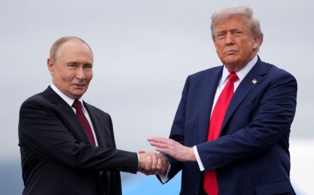 Republican lawmakers break with Trump on diesel deal with Russia