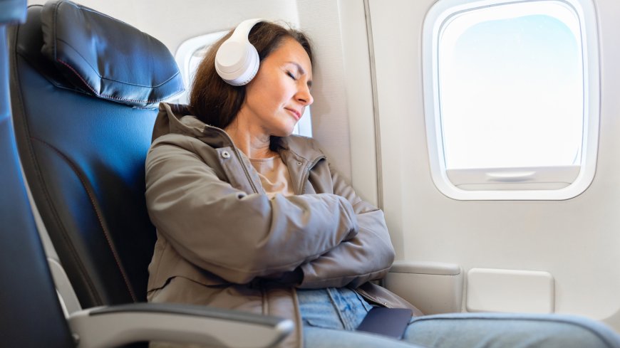 9 Of The Best Noise-Cancelling Headphones & Earbuds For Frequent Flyers