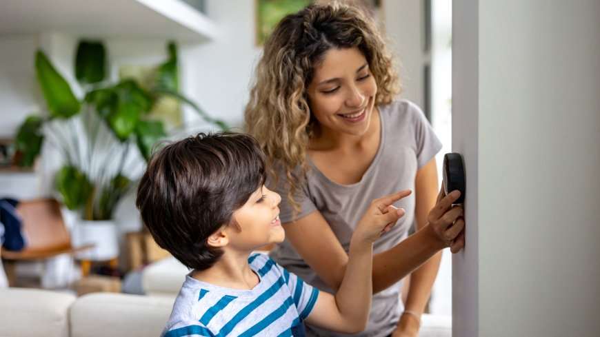 5 Essential Smart Home Gadgets For Parents