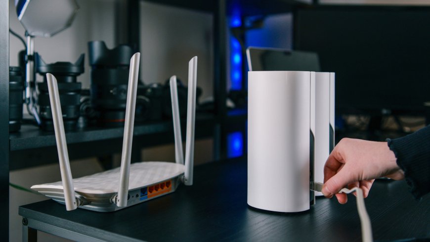 Can You Really Tell The Difference Between Expensive And Cheap Routers?