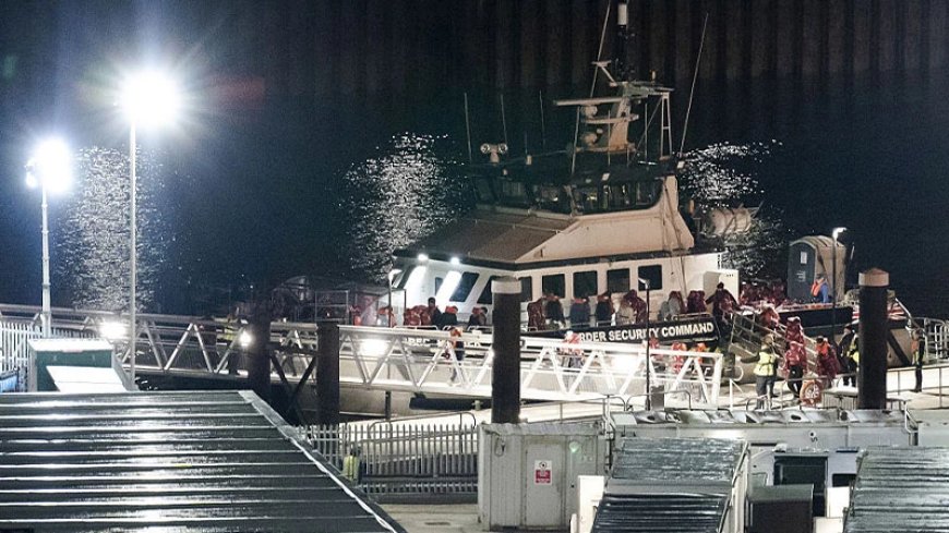 Watch: UK Police Clear Streets Of Entire Town So Migrant Boat Can Offload