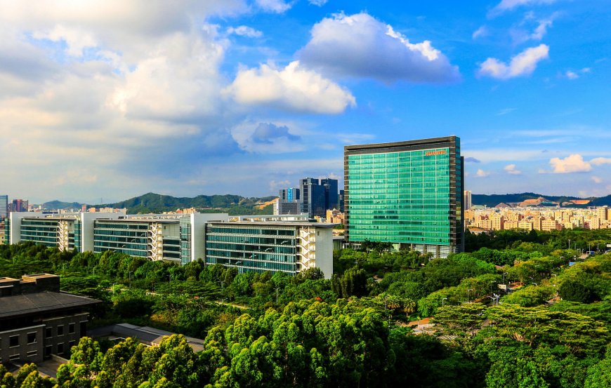 Qualcomm will pay Huawei to license its patents for the first time in historic turnaround