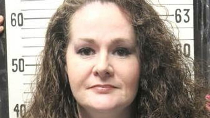 Christa Pike 'conscious and speaking' after failed execution