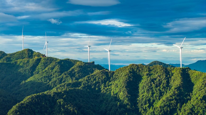 The Biggest Problems With Wind Farms Could Actually Be Their Greatest Strength