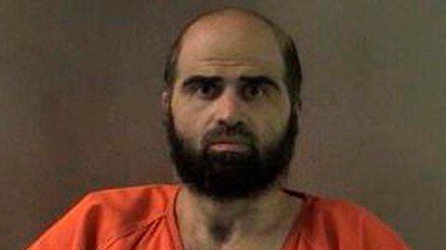 Mass killer to be executed in public
