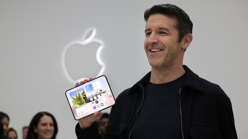 2027 Is Going To Be A Great Year For Foldable Phones — Here's Why