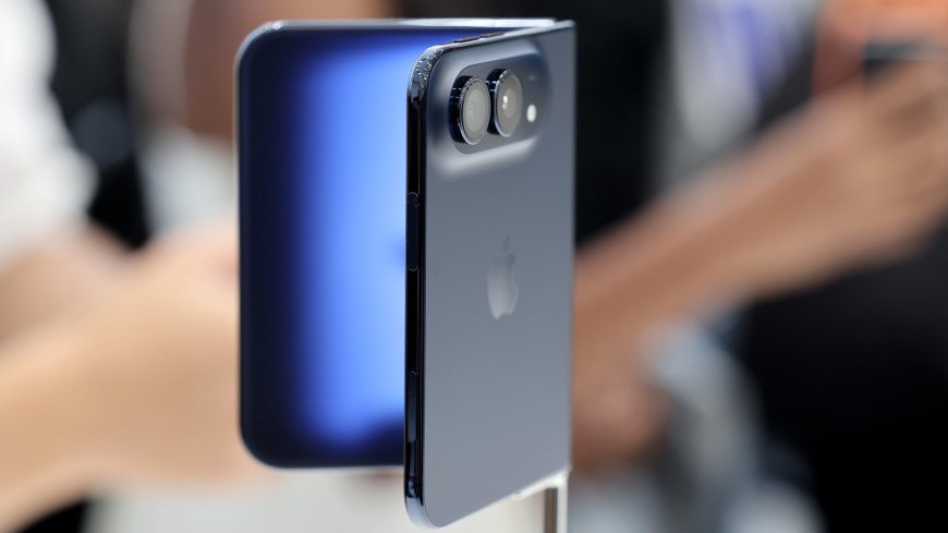 This iPhone Duo Feature Could Make Your Doomscrolling Addiction Even Worse