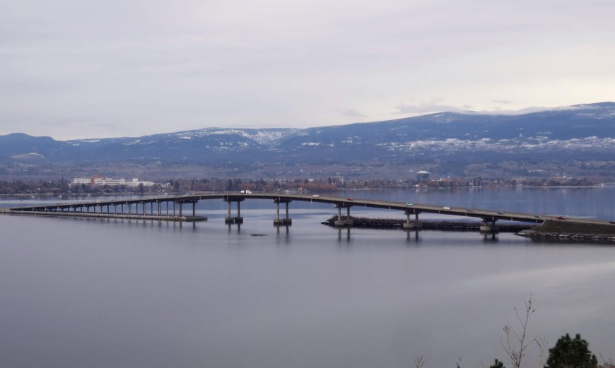 Second crossing debate resurfaces in Central Okanagan during B.C. election campaign