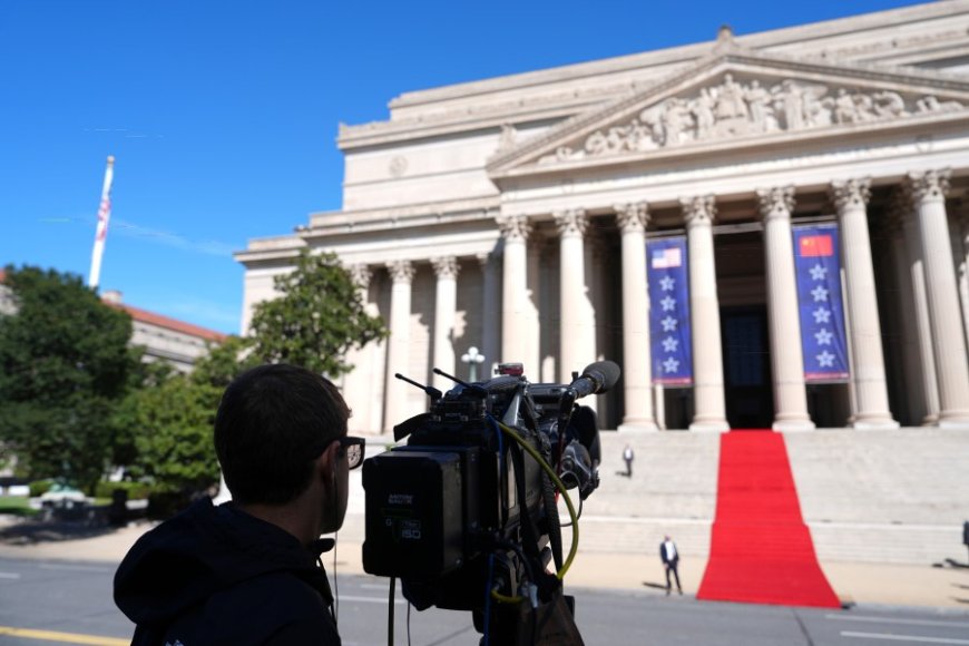 DOJ says it's investigating whether White House TV pool's coverage halt violated antitrust law