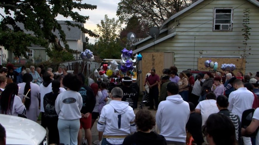 Erie gathers to honor victims of Pennsylvania shooting