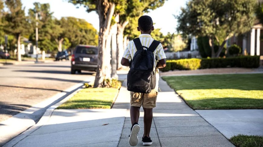A little boy asked why his dad doesn't like him. His words broke my heart