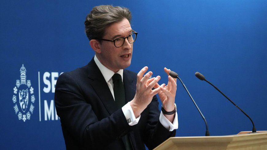 AI 'supercharging' security threats to UK, MI5 warns
